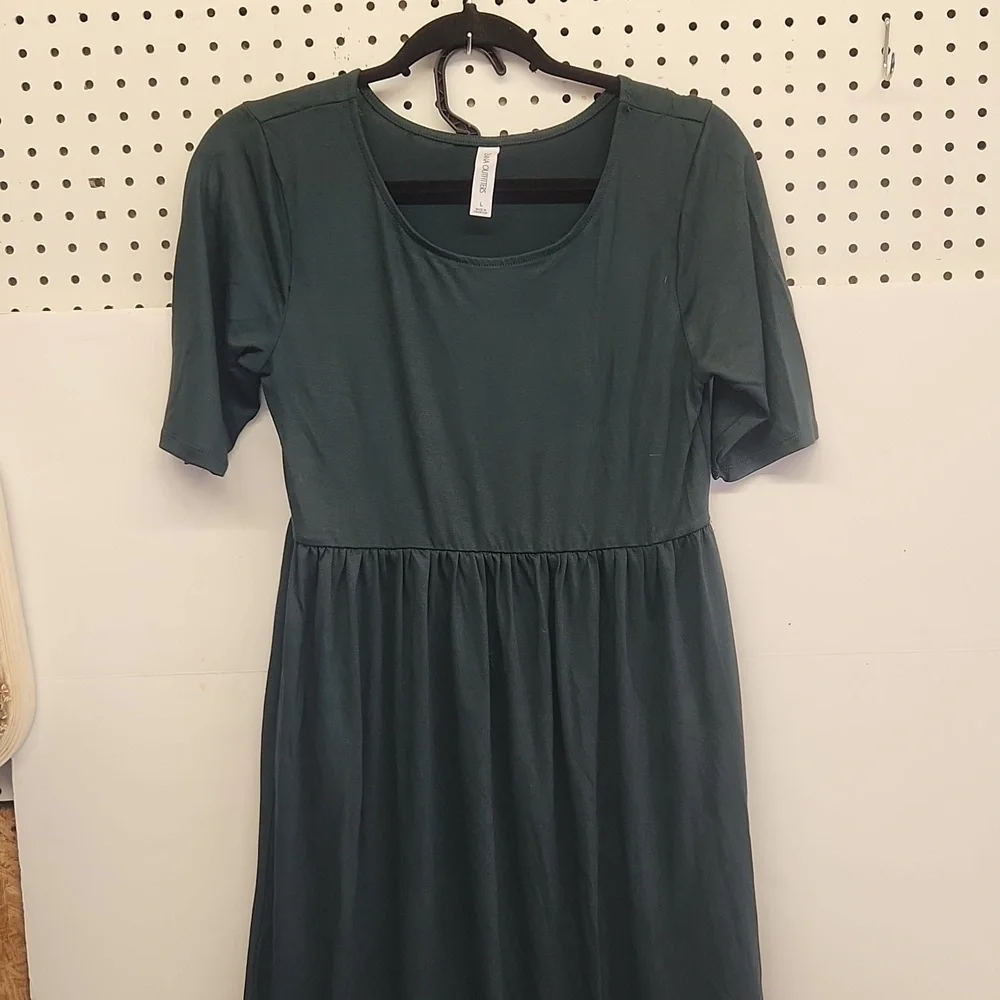 Zenana outfitters short sleeve maxi EUC dark green